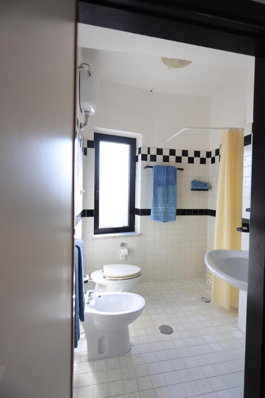 Hotel Barracuda Варкатуро Екстериор снимка
